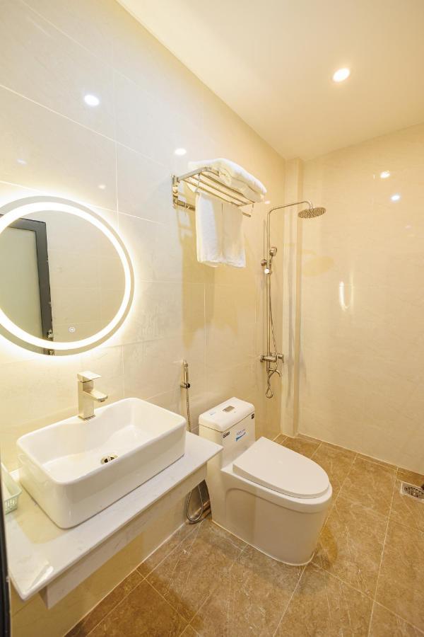 Bac Lieu Happy Hotel מראה חיצוני תמונה